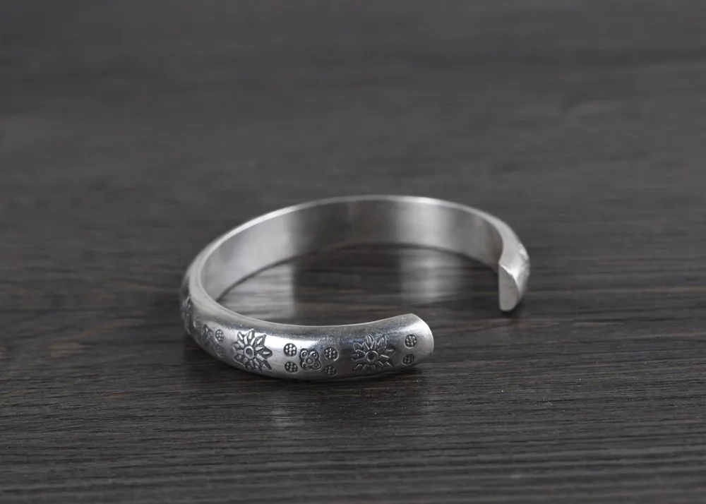 silver-bangle0015C