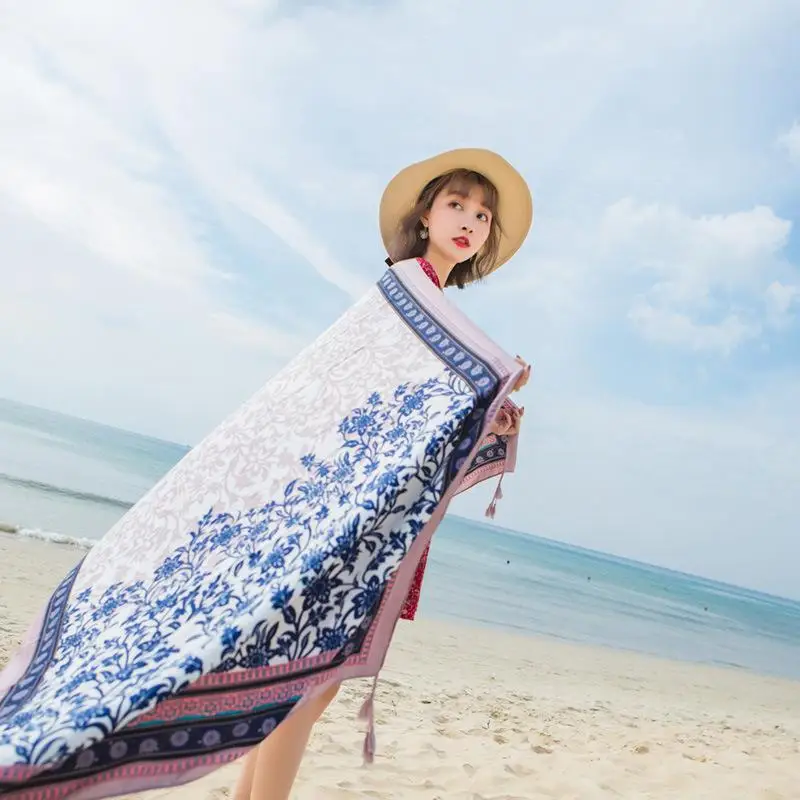 8603465951_590449100