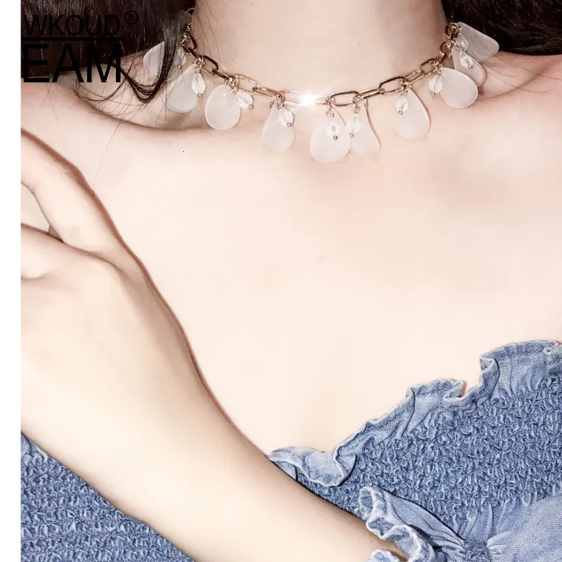 

WKOUD EAM Women Charm Jewelry 2019 New Petal Shape Temperament Chokers Necklaces Female Fashion Accessories Party Gift 6#JY235