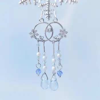 

Snow falling sound earrings female snowflake super fairy long paragraph autumn and winter temperament ear clip