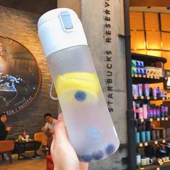 

650ML Portable Plastic Water Bottle Readily Cup Male And Female Student Sports Tea Separation Leak-proof Space Cup With Lid