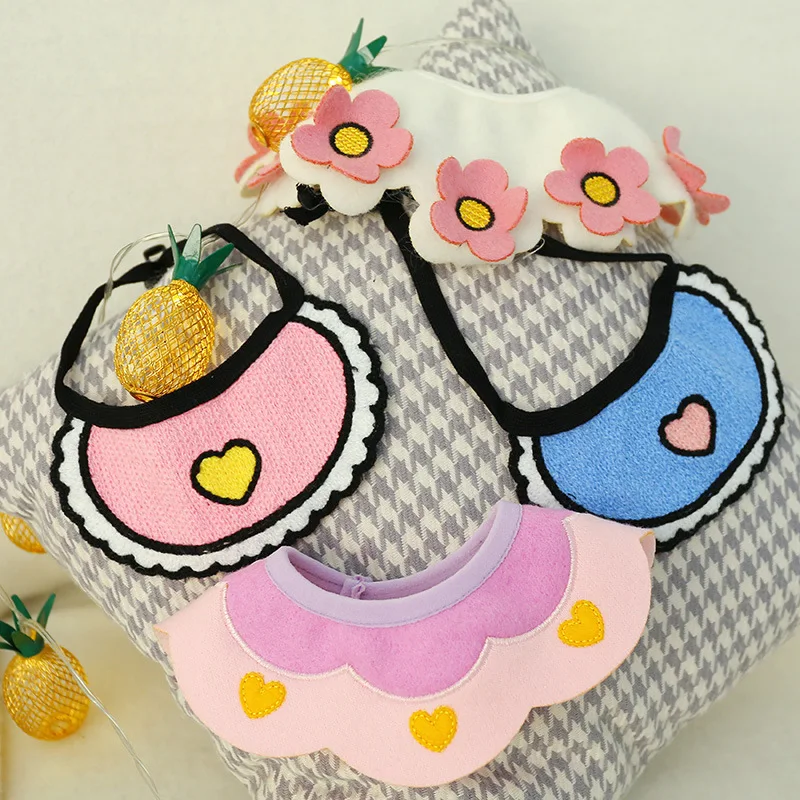 Dog Cat Saliva Towel Pet Bibs Soft Comfortable Washable Scarf Cute Printed Neckerchief For Dogs Cats Bandana Pet Accessories
