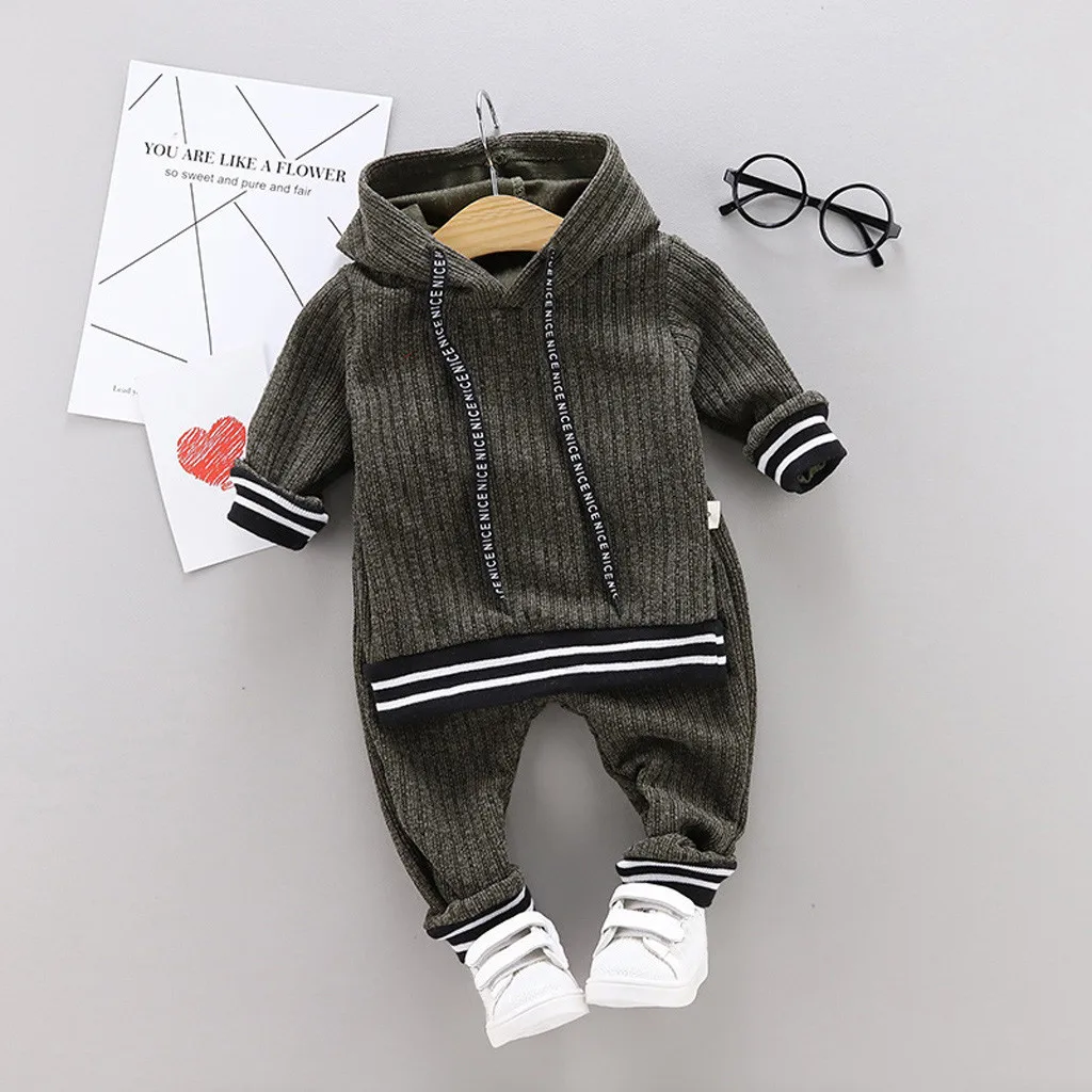 Модная одежда для новорожденных; одежда для маленьких мальчиков и девочек; зимний теплый однотонный вязаный свитер с капюшоном; комплект одежды с длинными штанами