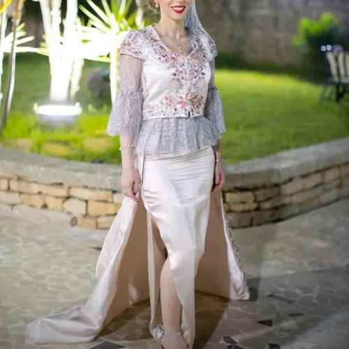 

Two Pieces Arabic Evening Dresses Elegant Women Lace Moroccan Kaftan Colorful Crystal Beadings Top Mermaid Prom Gowns