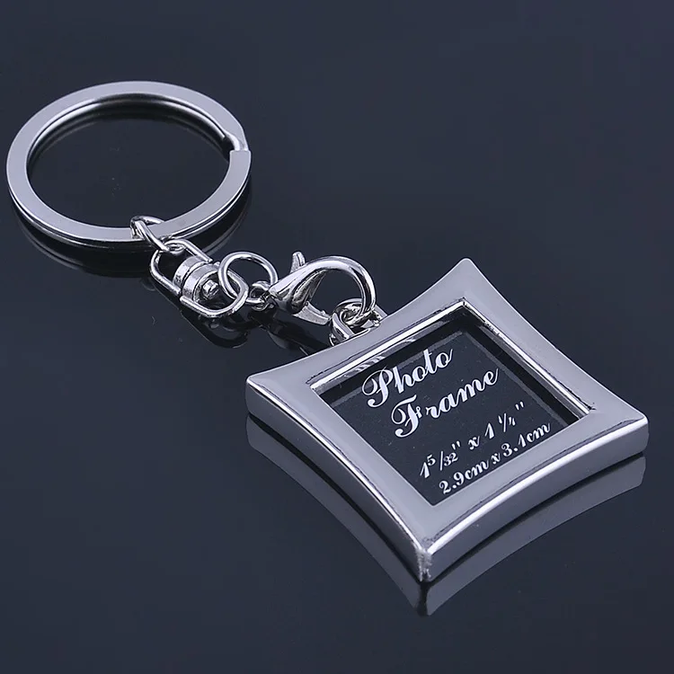 Cadre de photo en métal creux créatif, porte-clés de couple, pendentif de clé commémoratif personnalisé pour vacances