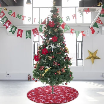 

Christmas Tree Skirt Traditional Red and White Snowflake Tree Skirt for Christmas Decorations