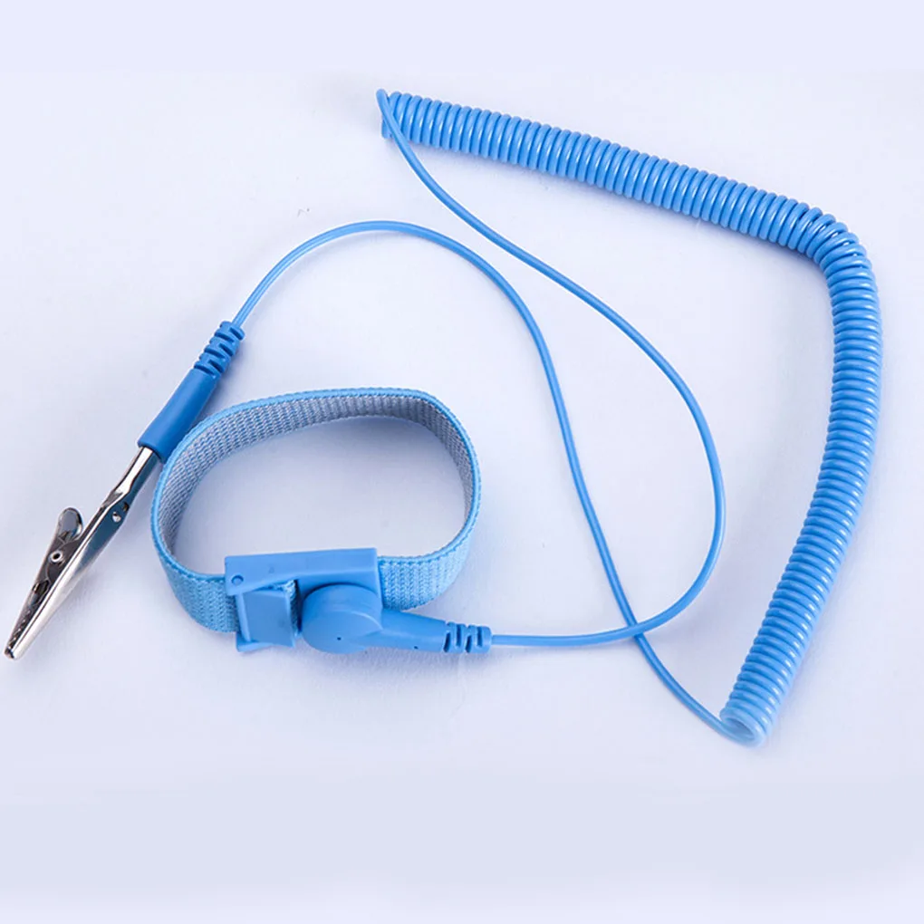 Рисунок 2 - Антистатический ремешок на запястье