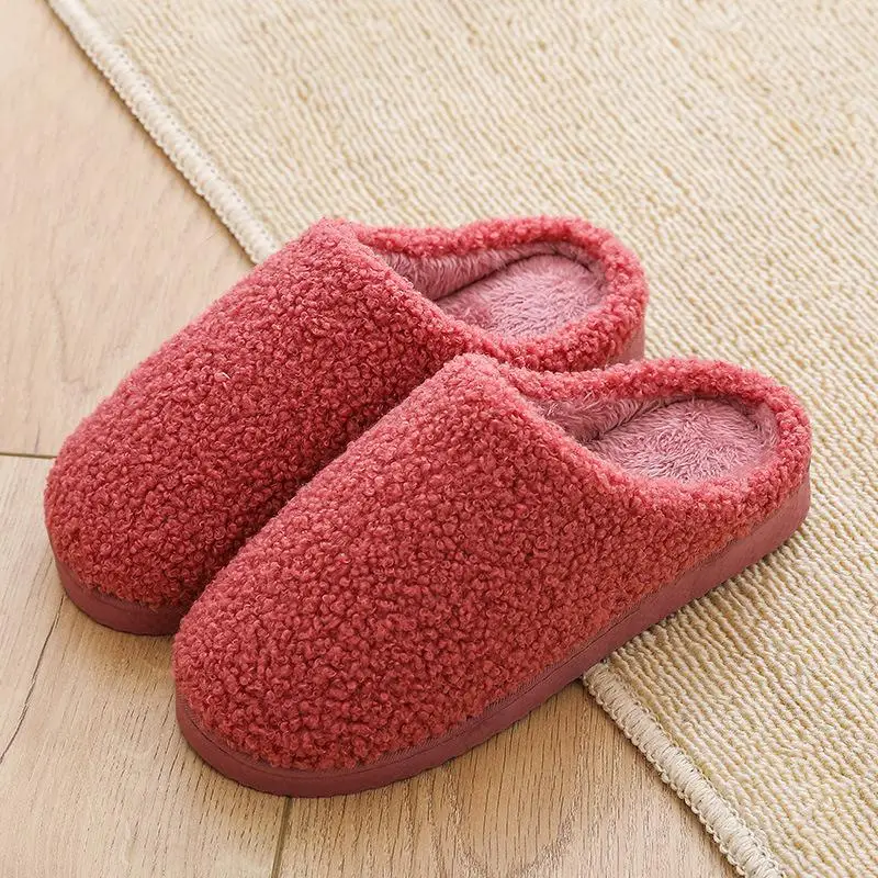 Зимние женские тапочки; домашние меховые тапочки на толстой подошве; теплая удобная домашняя обувь без застежки; Мужская и женская домашняя обувь для влюбленных - Цвет: red
