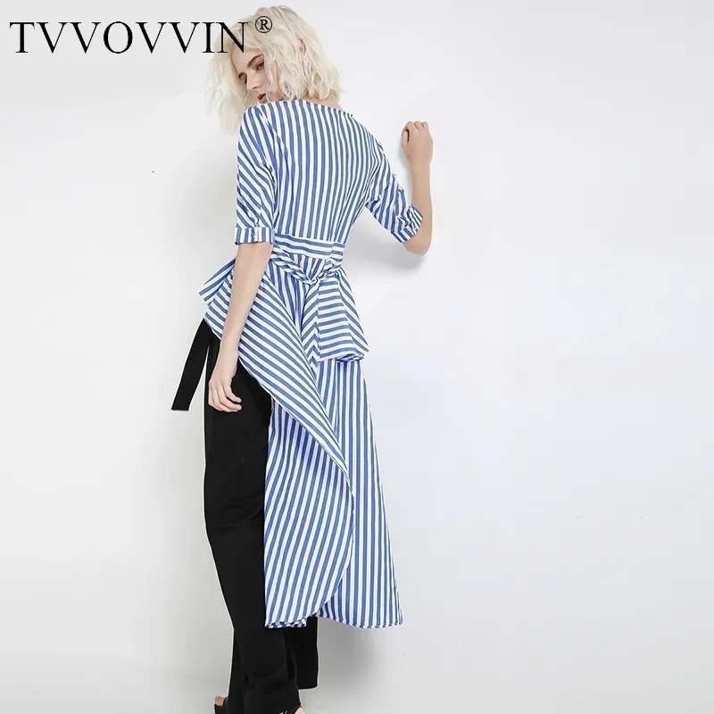 TVVOVVIN Новинка на весну и зиму с v-образным вырезом асимметричное, с короткими рукавами и закругленным подолом “ласточкин хвост” в синюю полоску свободное платье Для женщин прилив E708