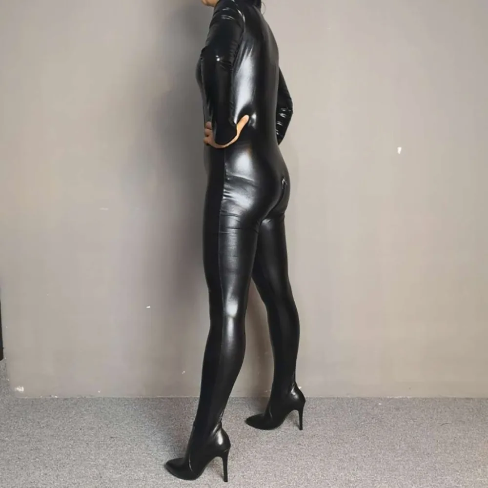 1 (8)