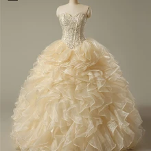 Экономичные снасти шампанского Бальные платья бальное платье украшенное бусами Сладкие 16 Платья вечерние платья выпускного вечера Vestido De 15 Anos BM63