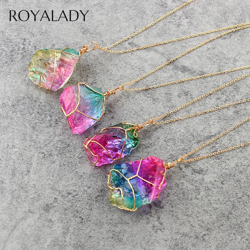 

Colour Irregular Natural Stone Pendant Necklace Classic Handmade Twining Rainbow Quartz Crystal Gold Chain Necklace For Women