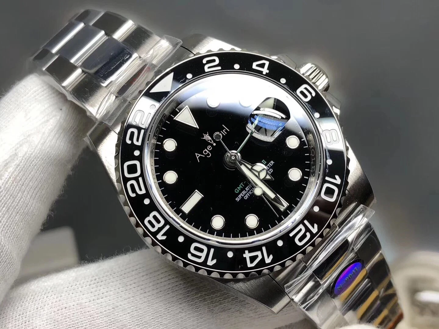 

Luxury Brand New Men Automatic Mechanical Watch Rose Gold Red Black Blue Ceramic Bezel GMT II Stainless Steel Sapphire Glass AAA