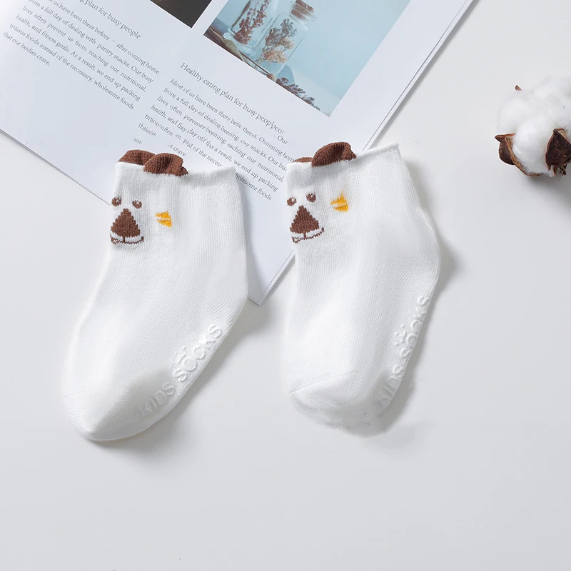 Носки для новорожденных детские носки из хлопка с мультяшным принтом Нескользящие хлопковые носки для младенца, для маленьких мальчиков и девочек, весна-осень, новинка - Цвет: 01