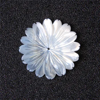 

1 Pc White MOP Chrysanthemum 30 mm Natural Mother Of Shell Drilled Pearl Oyster Beads For DIY Making Women Jewelry Pendant Gifts