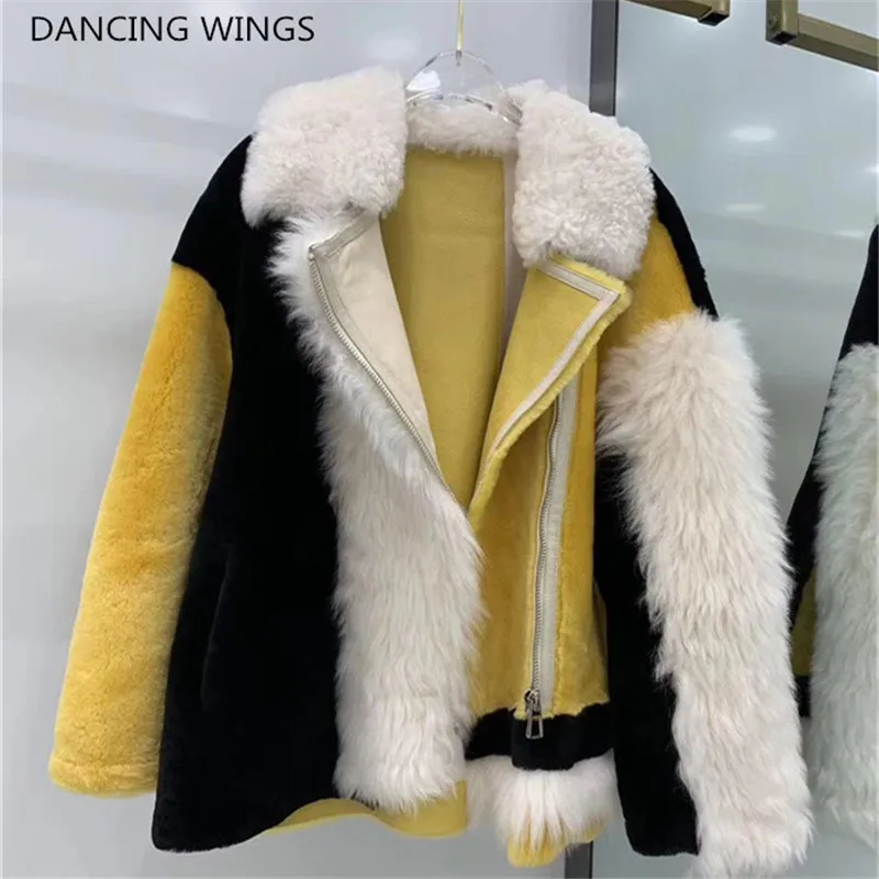 

Women lambs wool coat genuine sheepskin liner locomotive jacket Double-faced Fur Loose Winter Wool Jacket Outerwear