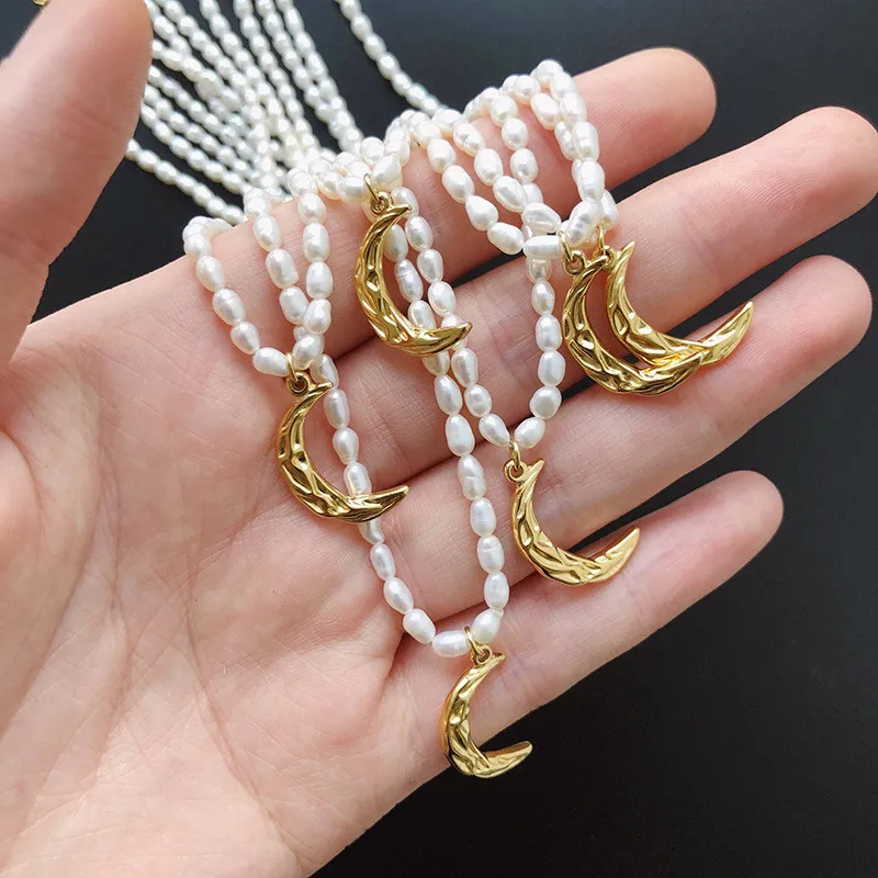 

New Design Jewel Stainless Steel 18k Gold Plated Handmade Natural Freshwater Pearl Chain Crescent Moon Pendant Necklace for Lady