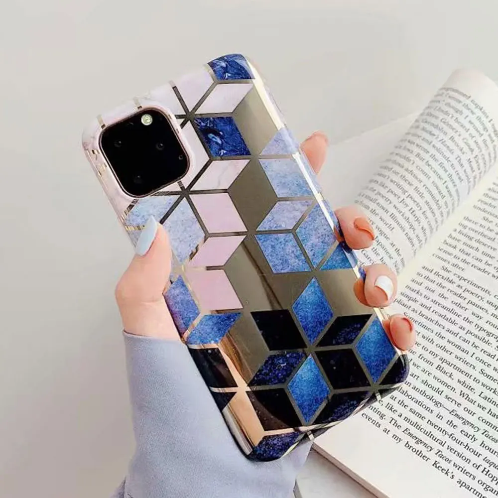 

KISSCASE Blue Geometric Phone Case For iPhone 11 Pro Max XR XS Max 7 8 Plus X XS Cover Shell For iPhone 11 8 7 Case Cube Pattern