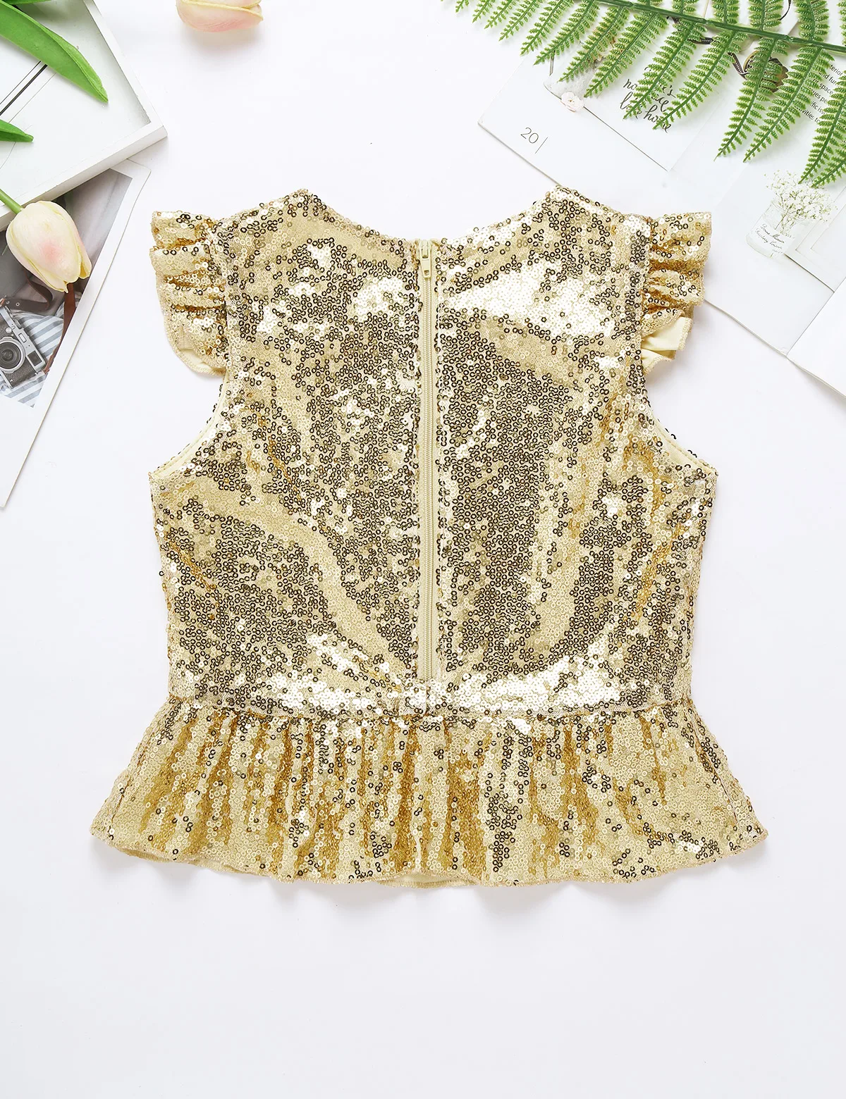 Рисунок 5 - Топ с блестками для девочек