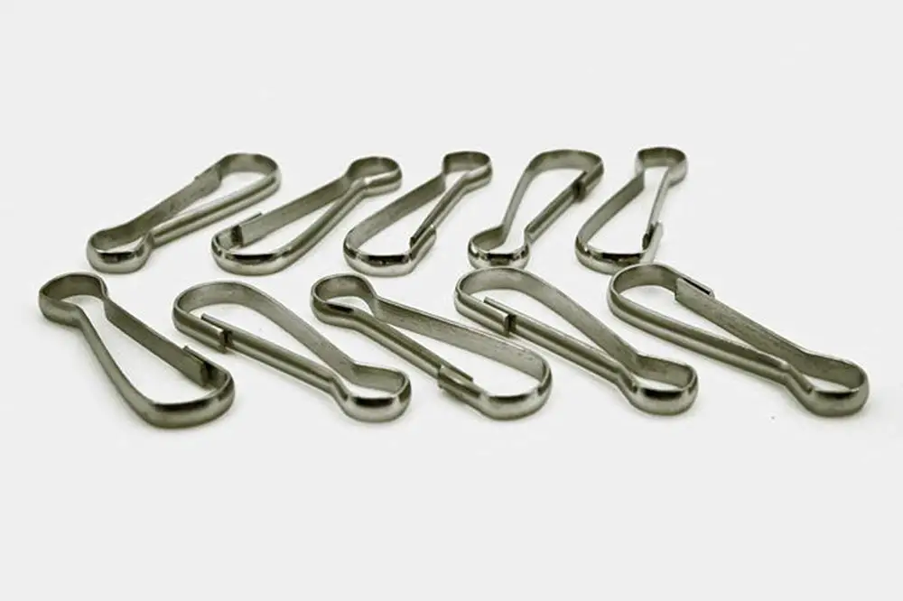 ( Pack of 10 Pcs ) Metal Flag Pole Clip Snaps Hook Flag Pole Attachment For Pet Dog /Rat Hammocks/Bird Cage/Jewelry/Toy/Fishing