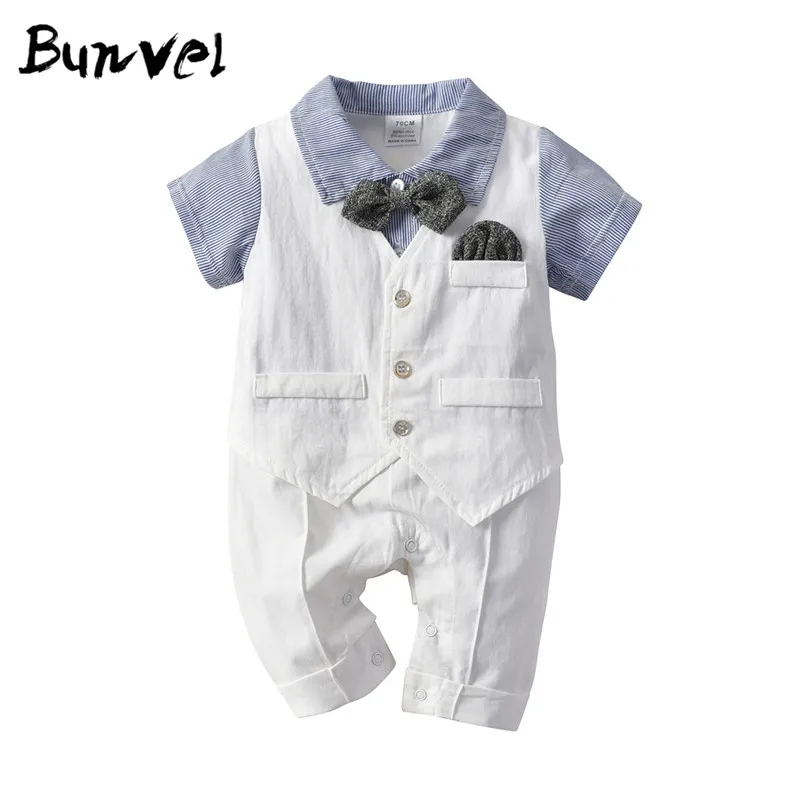 Комбинезоны для мальчиков в полоску с принтом на лето |