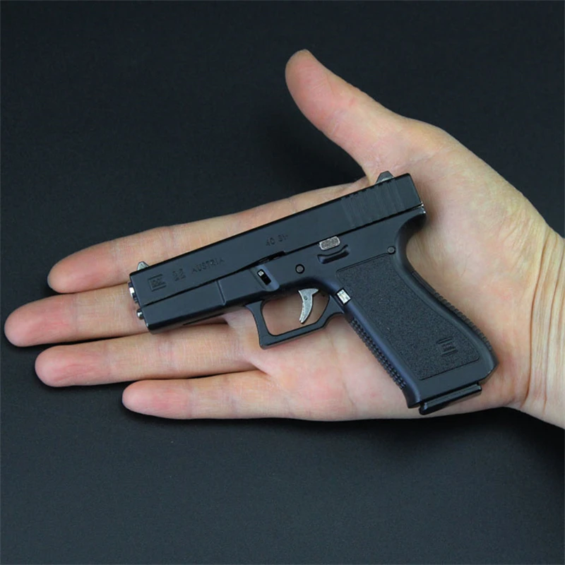 Миниатюрная модель пистолета Glock 22 в масштабе 1:2 2021 брелок для ключей