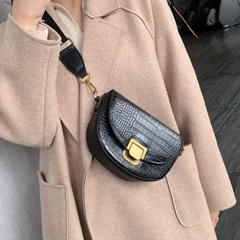 

Women Alligator Retro Wide Shoulder Strap Saddle Bag Personality Casual Black Messenger Bag High Quality Classic Lock Chest Bag