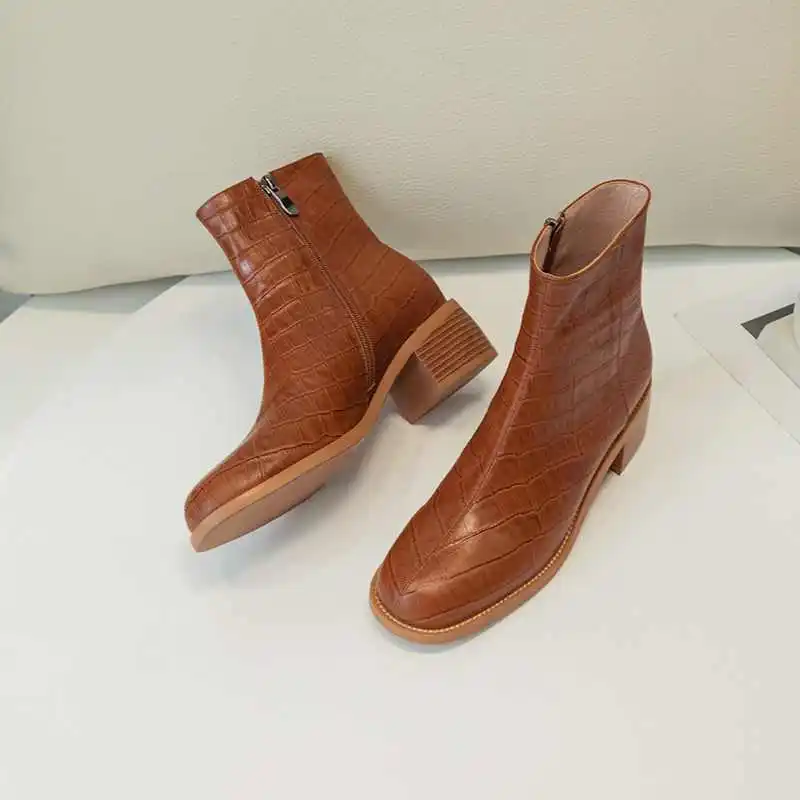 Krazing pot/ботинки «Челси» из коровьей кожи с принтом; модные классические зимние теплые женские ботильоны на среднем каблуке с круглым носком и боковой молнией; l05