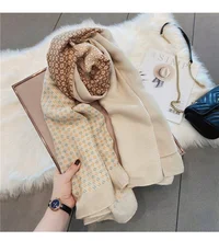 

Brand Are Elegant and Small Flowers Cotton and Linen Hand-feel Scarf Women Long Air-conditioning Shawl Silk Scarf