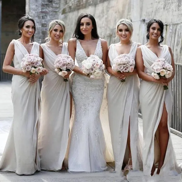 

2020 New Spring Wedding Chiffon Ivory Bridesmaid Dress Sexy Front Split V Neck Maid Of Honor Gown
