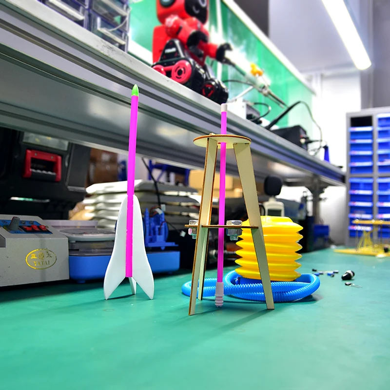 H816939474e204702b4a14b0489df7747t