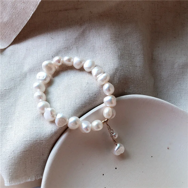 

2019 New Japan Natural Heart Shaped Baroque Imitation Pearls Bracelet For Women Bangle Hand Made Bracelets Party Jewelry Gift