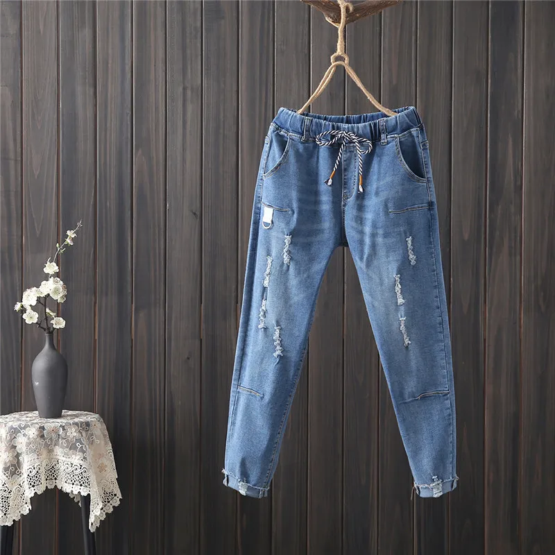 Summer 2020 Fashionable Women's Fashion Frayed Frayed Fringed White Lace Straight Jeans 1039 Summer 2020 Fashionable Women's Fashion Frayed Frayed Fringed White Lace Straight Jeans 1039