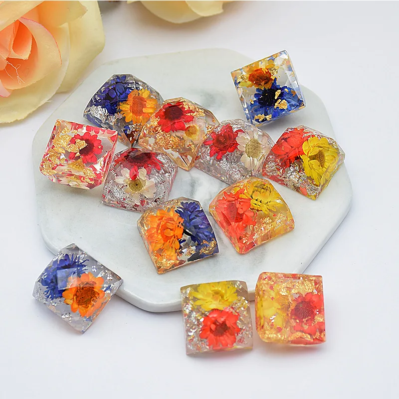 

Accessories Color Gold Platinum Square Flower Ornaments Accessories Color Gold Platinum Bohemian Oil Painting Color Ornaments