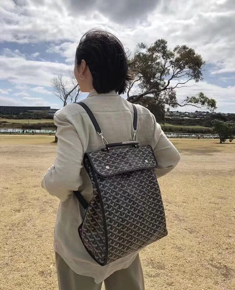 Goyard Backpack Men And Women With The 