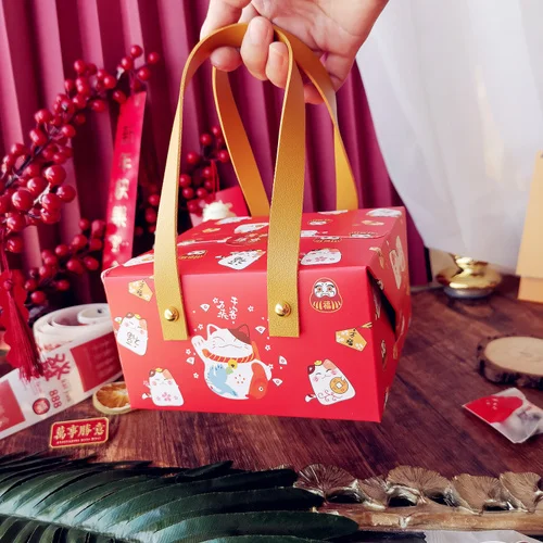 10PCS Happy lucky Cat Portable Paper Box Baking Tea Box Red Leather Handle box Wedding birthday gift holiday packaging Handbag 14x14x8cm