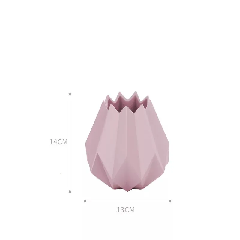 Creative European Porcelain Vase Modern Fashion Ceramic Tabletop Origami Flower Vase Living Room Home Decoration Wedding Gift - Цвет: Pink