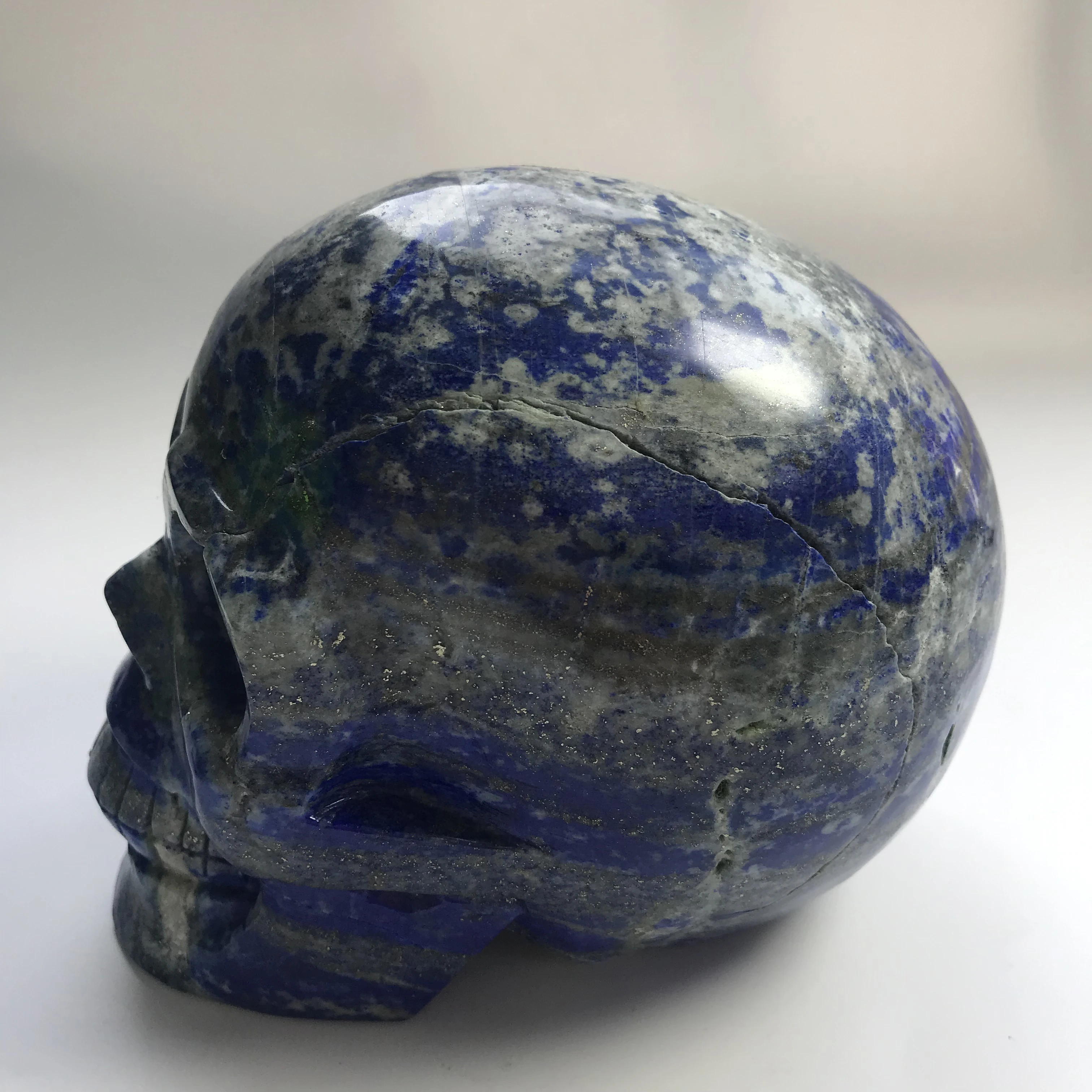 Высокое качество Lapis лазуритовый череп синий золотой череп форма камня ручной работы и полированный для подарка и домашнего декора WT
