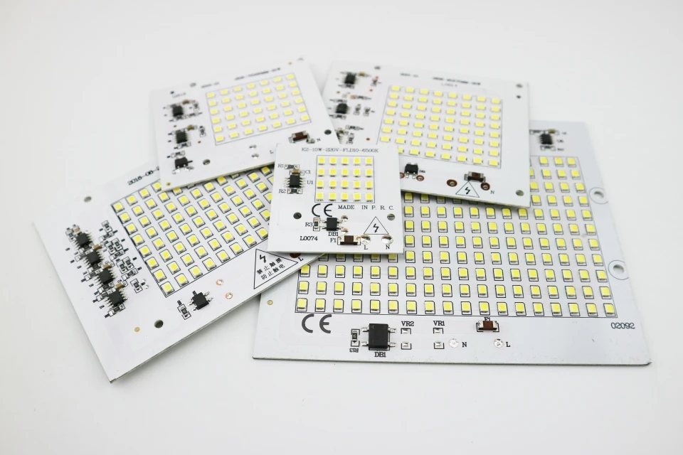5730 ao ar Mesmo em 220v Lote Cob10w 20w 30w 50w 100w ic Inteligente Holofote Cob Chip Smd 2835 Livre Iluminação Faça Você ac 6 Pçs - Led 8 50W 100W IC Inteligente Holofote COB Chip