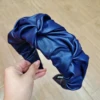 dark blue hairband