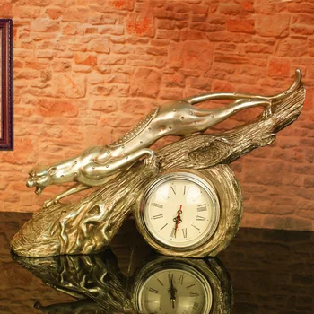 

[COS] Creative Leopard Clock Boutique Decoration Clock Pedesta Home Decorations Porch Furnishings Lucky Animal Resin Crafts