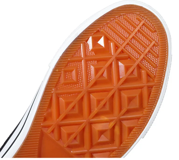 12085977145_723765851