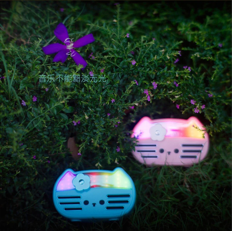 Японский hello kitty it's kitty беспроводной Bluetooth динамик розовый и синий освещение музыкальный плеер для девочки подарочная коробка