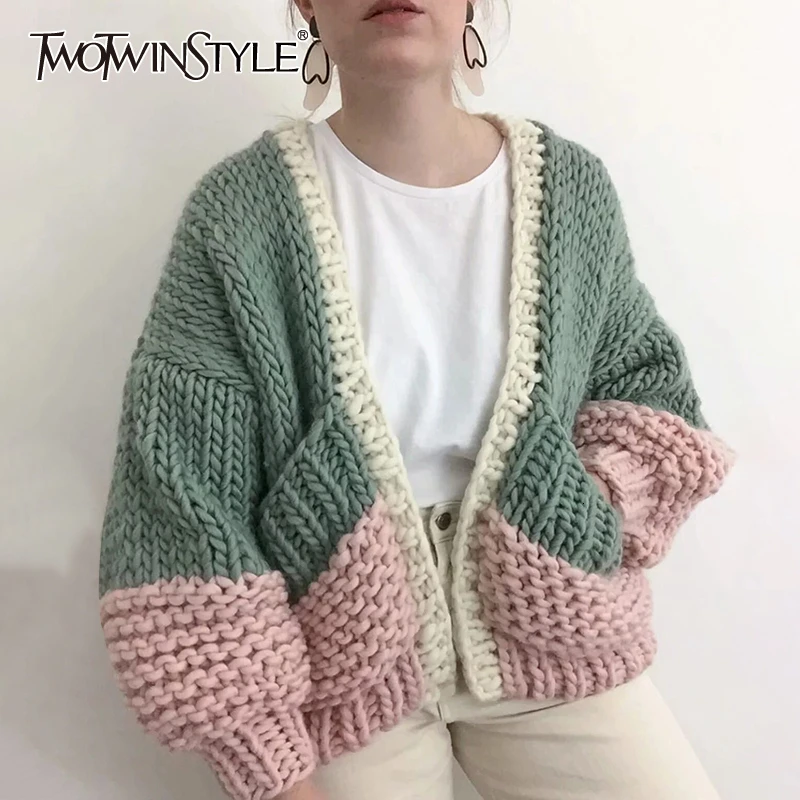 TWOTWINSTYLE мозаичное яркое цветное вязание свитер для женщин Открытый стежок фонарь