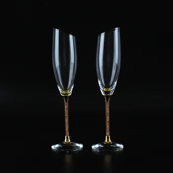 

Slanting Wedding Glasses Personalize Champagne Flutes Gold Crystal Party Glass Goblet Wedding Decoration H1190