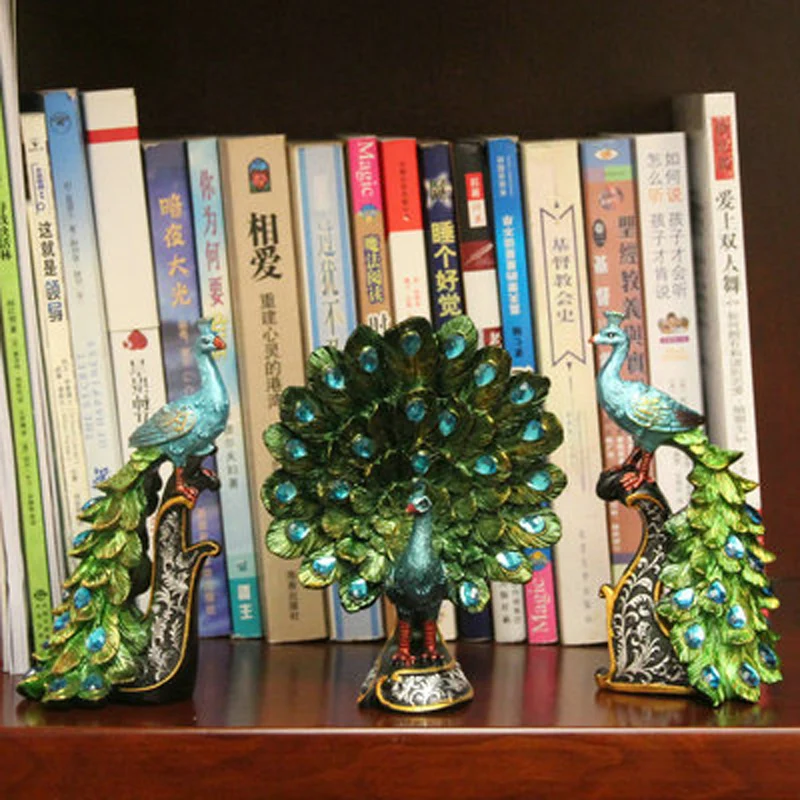 European Style Natural Resin Peacock Figurine, Home Room Decoration, Animal Statue, Desktop, Wine Cabinet Ornament, Creative Gif