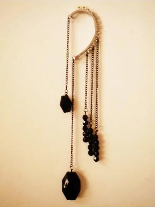 Europe America big retro clip earrings without piercing exaggerate black acrylic beads earrings cuff tassel chains ear hook E170