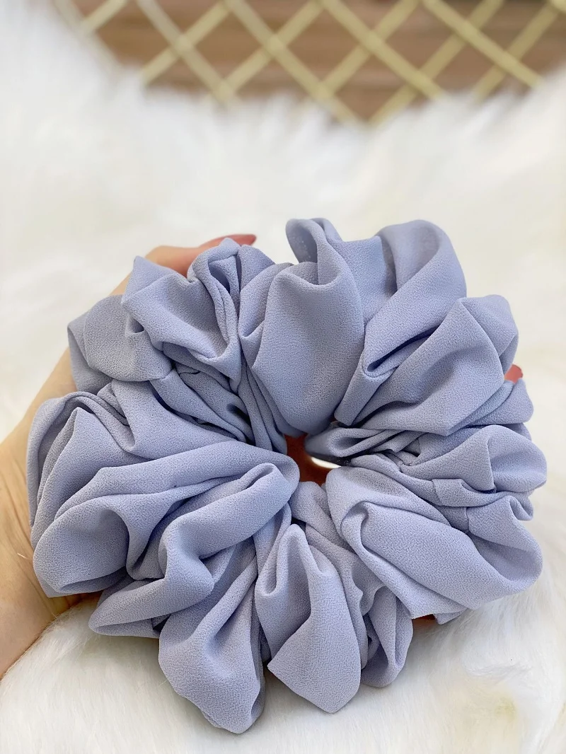 21334887877_1989458174