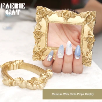 

1Pcs Oval Retro Photo Prop European Lace Gold Cutout Frame False Nail Art Plate Tips Practice Display Board Manicure Tool Decor