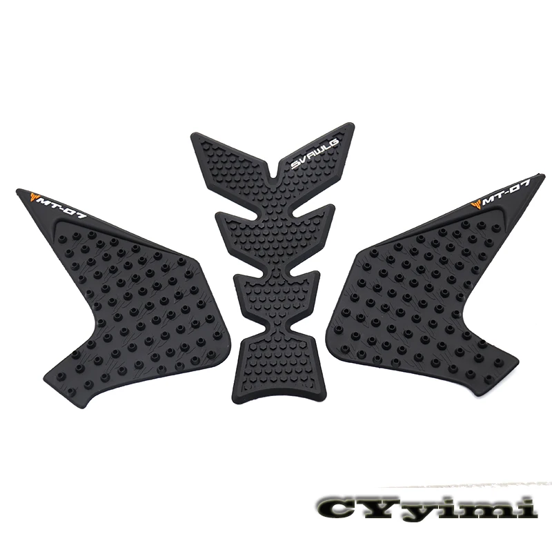 Рисунок 4 - Наклейка на бак для Yamaha Tracer